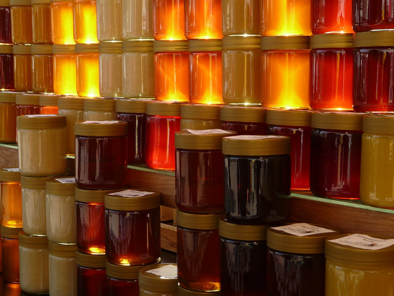 Wysokiej jakości miód od pszczelarza